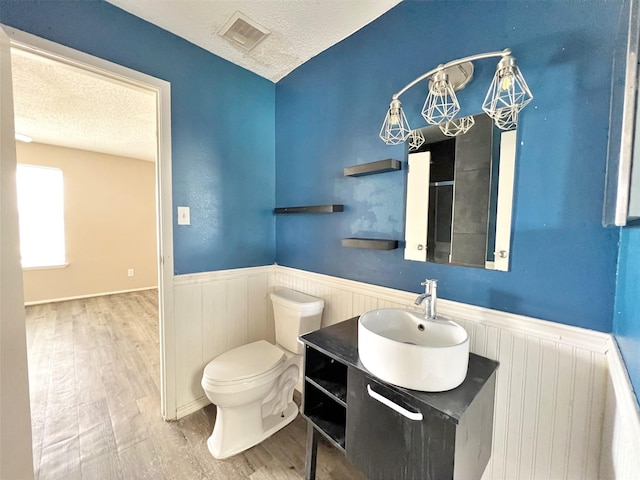 418 Garland Dr Unit 201, Lake Jackson, TX 77566 - photo 12