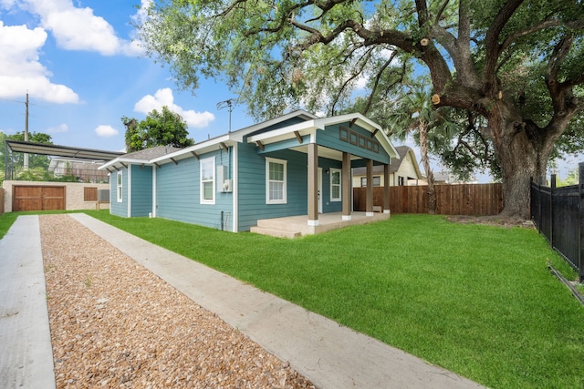 7024 Avenue Ave E, Houston, TX 77011 - view of property exterior featuring a patio