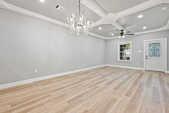 7024 Avenue Ave E, Houston, TX 77011 - spare room featuring ceiling fan, recessed lighting, baseboards, light wood-style floors, and a chandelier