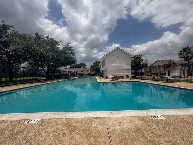 14721 Perthshire Rd, Houston, TX 77079 - view of community pool