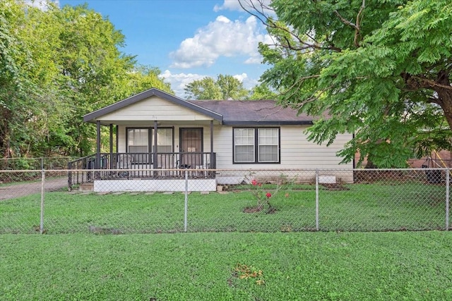 315 E Whitney St, Houston, TX 77022 - view of single story home