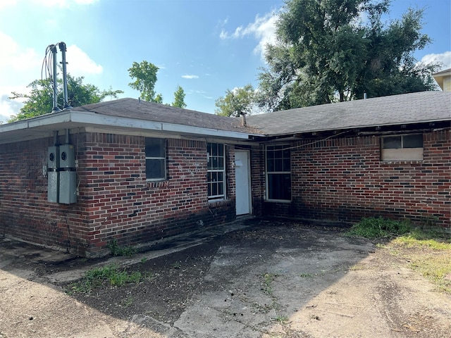 9407 Sandra St, Houston, TX 77016 - view of front of house with brick siding