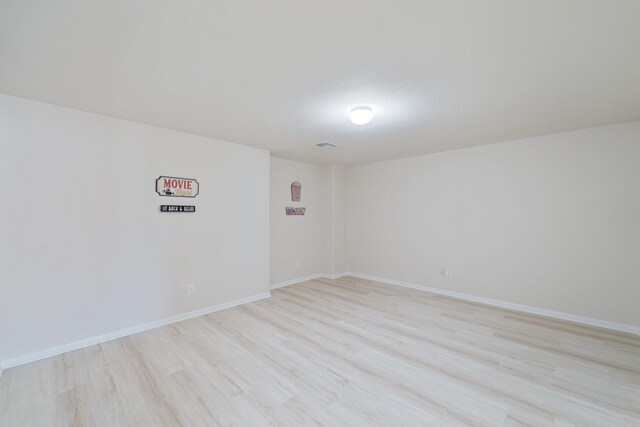 4010 Loft Square Pl, Humble, TX 77346 - empty room with light wood-style floors and baseboards