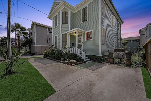 811 18th St, Galveston, TX 77550 - view of front of house