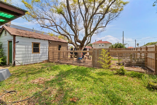 2616 45th St, Galveston, TX 77550 - view of yard featuring an outdoor structure