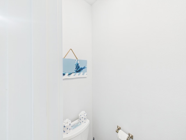 2403 S Bronte St, Rockport, TX 78382 - bathroom with toilet