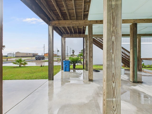 2403 S Bronte St, Rockport, TX 78382 - view of patio / terrace