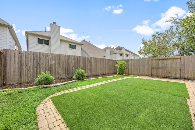 3639 Burning Palms Ct, Houston, TX 77042 - view of yard