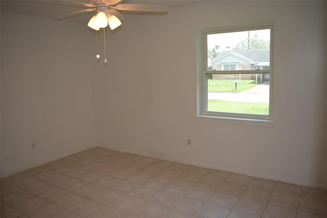 611 Glenvale Dr, Houston, TX 77060 - empty room with ceiling fan and baseboards