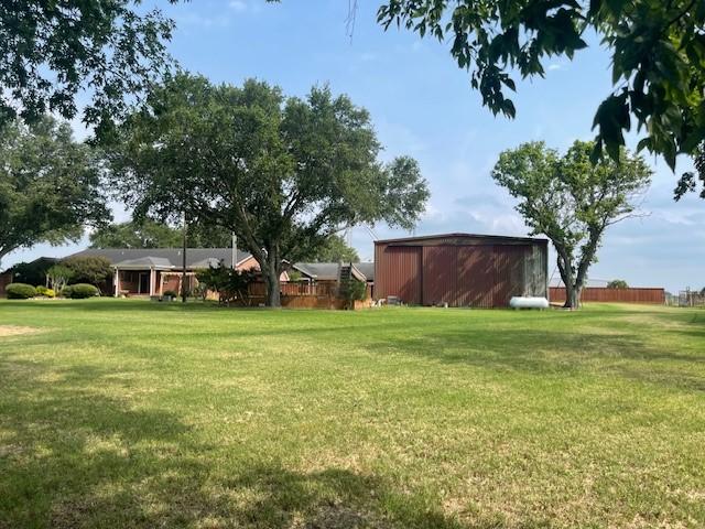 8695 N State Highway 71, El Campo, TX 77437 - photo 3
