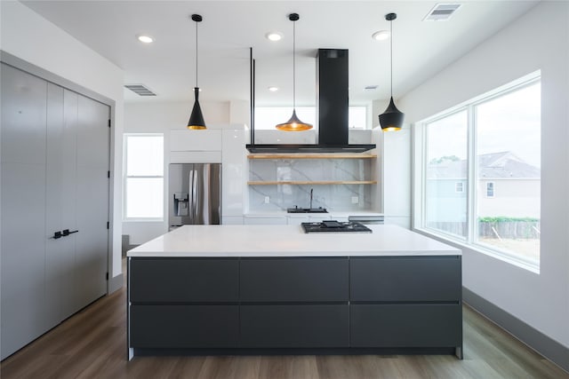 1053 W 15th 1/2 St, Houston, TX 77008 - kitchen featuring stainless steel fridge, ventilation hood, modern cabinets, plenty of natural light, and recessed lighting