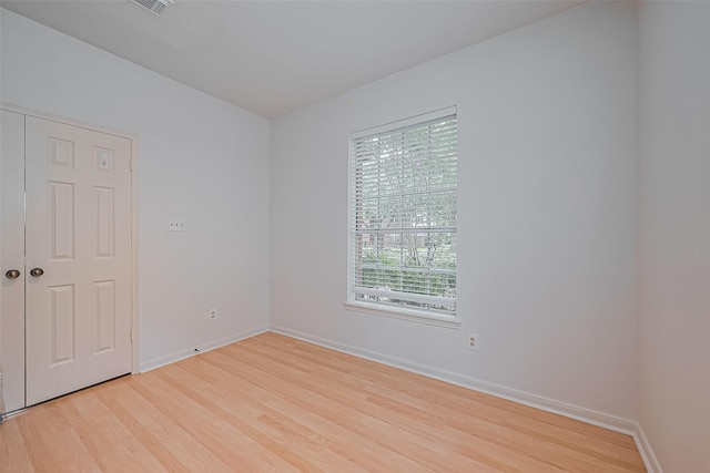 211 Aberdeen St, Stafford, TX 77477 - empty room featuring light wood-type flooring and baseboards