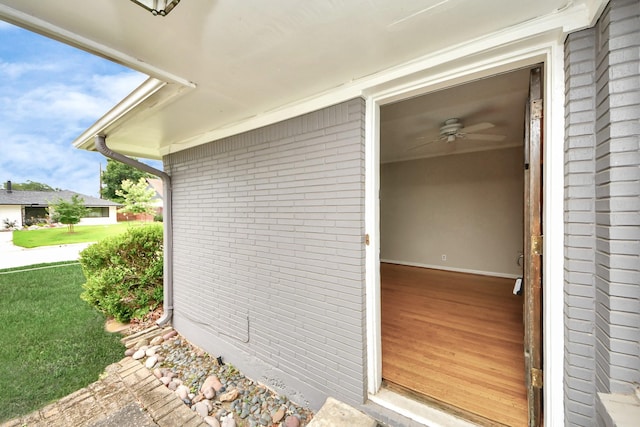 1831 Watercrest Dr, Houston, TX 77008 - entrance to property with brick siding and a lawn