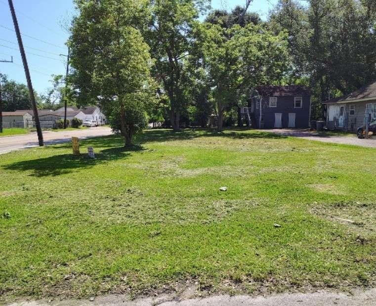 4105 Congress St, Beaumont, TX 77705 - photo 1