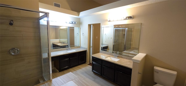 1538 Ridgebriar Dr, Houston, TX 77014 - full bath featuring a stall shower and two vanities