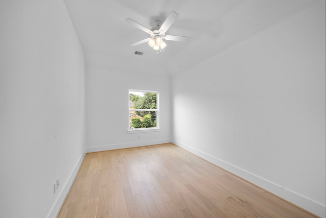 224 W 23rd St Unit B, Houston, TX 77008 - spare room with light wood-style floors, baseboards, ceiling fan, and vaulted ceiling