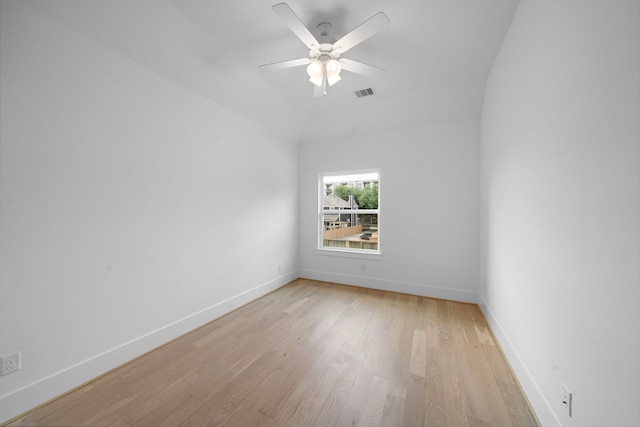 224 W 23rd St Unit B, Houston, TX 77008 - spare room featuring light wood finished floors, a ceiling fan, baseboards, and vaulted ceiling