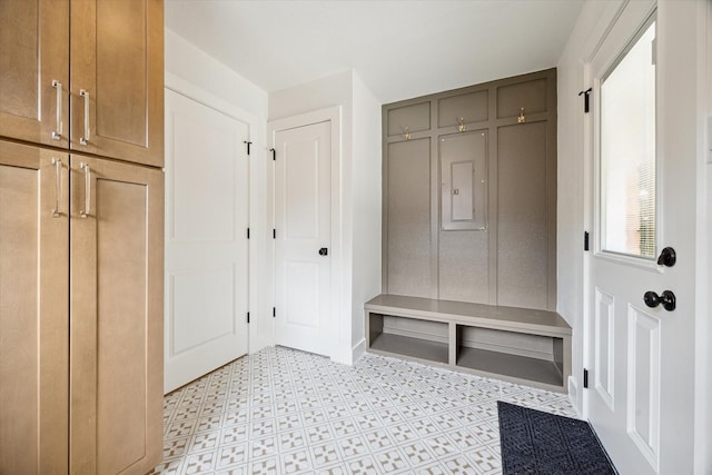 4601 Creekbend Dr, Houston, TX 77035 - mudroom featuring baseboards