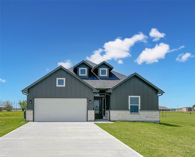 435 Angus Trl, Angleton, TX 77515 - photo 1