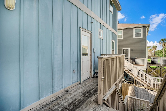 1401 103rd St, Galveston, TX 77554 - view of wooden deck