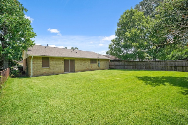 6027 Dellfern Dr, Houston, TX 77035 - view of yard