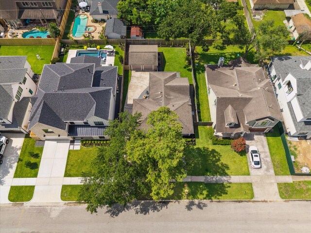 1709 Chantilly Ln, Houston, TX 77018 - aerial perspective of suburban area featuring a pool