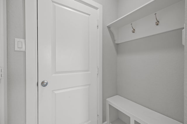2302 Elmwood Trl, Katy, TX 77493 - view of mudroom