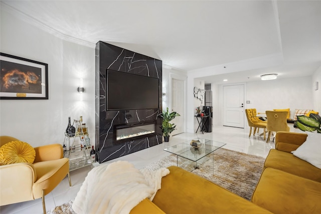 3525 Sage Rd Unit 1713, Houston, TX 77056 - living area featuring ornamental molding