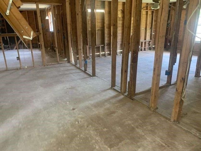 7730 Tram Rd, Beaumont, TX 77713 - view of misc room