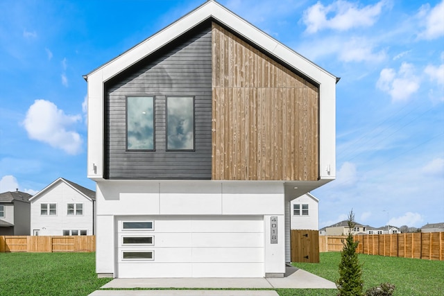 4024 Boho Ln, Houston, TX 77045 - view of front of property with stucco siding