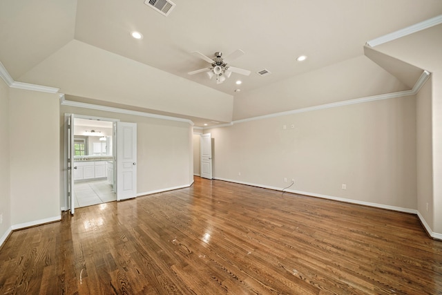 1121 Beall Landing Ct, Houston, TX 77008 - spare room featuring a ceiling fan, wood finished floors, recessed lighting, baseboards, and lofted ceiling