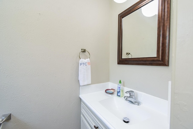 1610 Chapelwood Ln, Richmond, TX 77406 - bathroom featuring vanity
