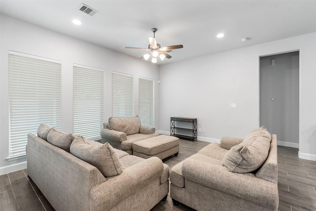 704 Fall Rock Branch Dr, Conroe, TX 77304 - photo 12