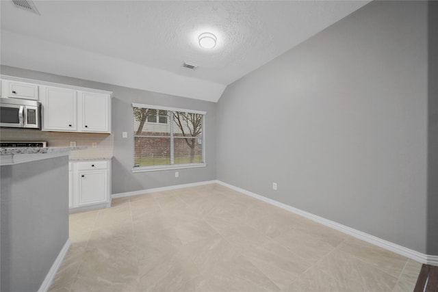 22028 Knights Cove Dr, Kingwood, TX 77339 - photo 7