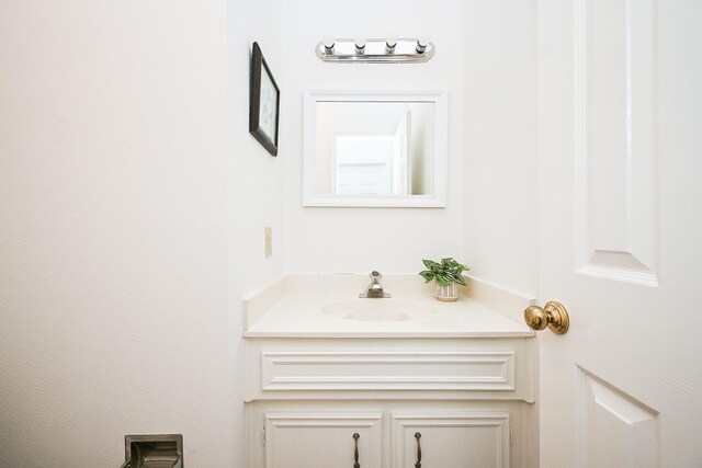 31 Silent Brook Pl, The Woodlands, TX 77381 - bathroom featuring vanity