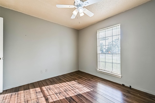 3419 Gladwyne Ln, La Porte, TX 77571 - unfurnished room featuring wood finished floors, a ceiling fan, baseboards, and a textured ceiling