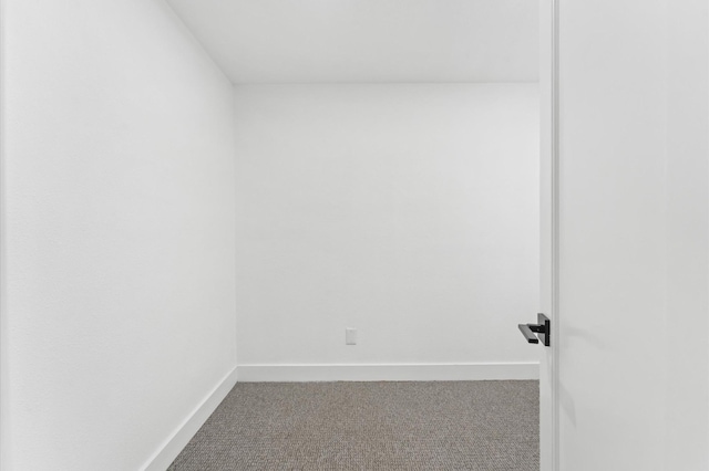 1100 S Shepherd Dr, Houston, TX 77019 - spare room featuring carpet floors and baseboards