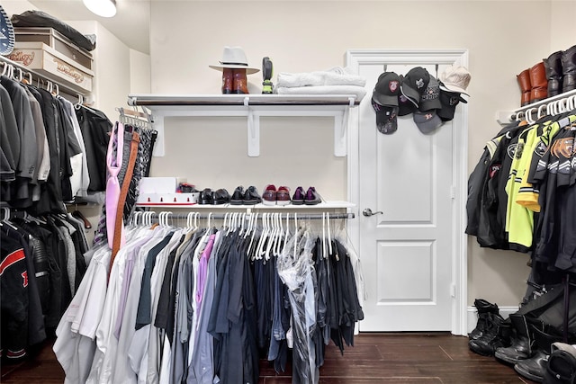 21115 Magnolia Hollow Ln, Richmond, TX 77407 - spacious closet with wood finished floors