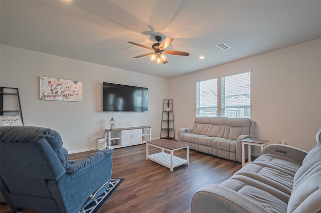 23834 Thistle Spud Ln, Hockley, TX 77447 - living room featuring dark wood-type flooring, a ceiling fan, recessed lighting, and baseboards