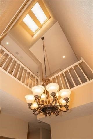 1620 Wellington Pl Unit 303, Beaumont, TX 77706 - detailed view of a chandelier