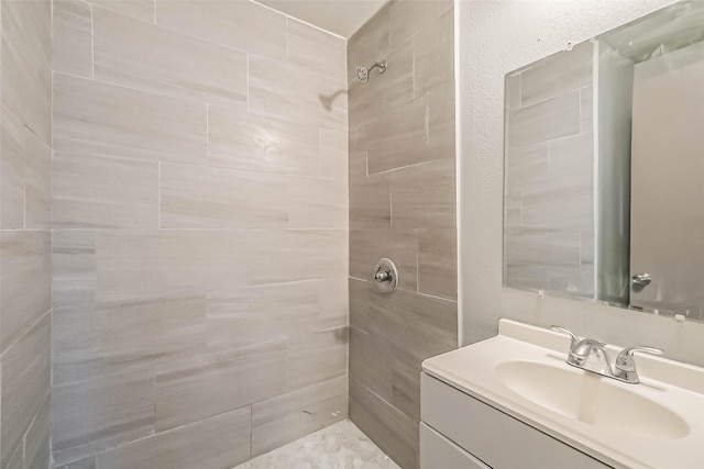 3313 Chestershire Dr, Pasadena, TX 77503 - full bath with tiled shower and vanity