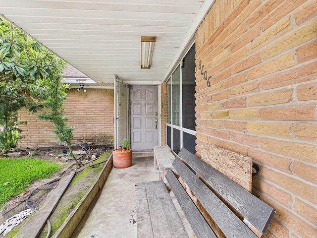 8206 Dillon St, Houston, TX 77061 - view of property entrance