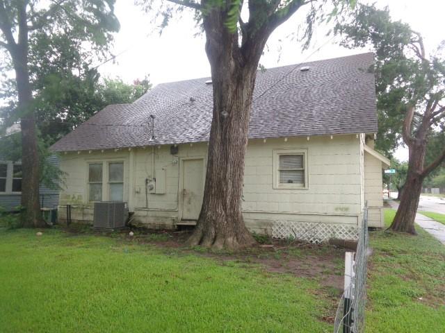 3230 Ohio St, Baytown, TX 77520 - photo 6