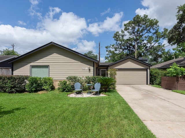 3510 Las Palmas St, Houston, TX 77027 - view of side of property featuring concrete driveway, a lawn, and a garage