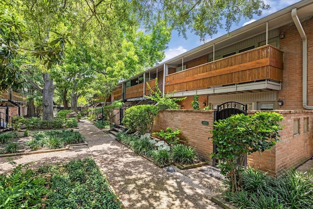 3944 W Alabama St Unit 12, Houston, TX 77027 - exterior space