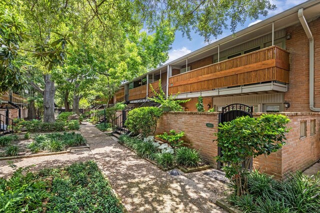 3944 W Alabama St Unit 12, Houston, TX 77027 - photo 17