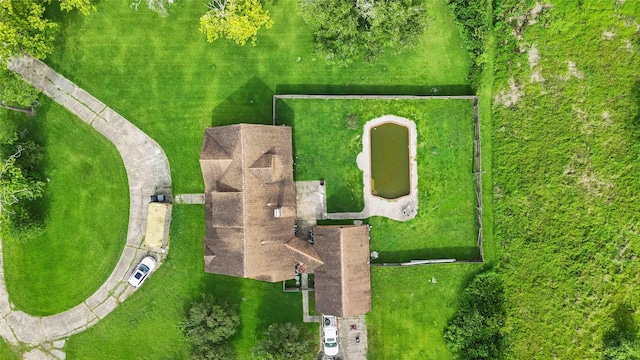 2138 Clifford St, Alvin, TX 77511 - drone / aerial view