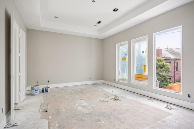 2920 Georgetown St, Houston, TX 77005 - empty room with a raised ceiling