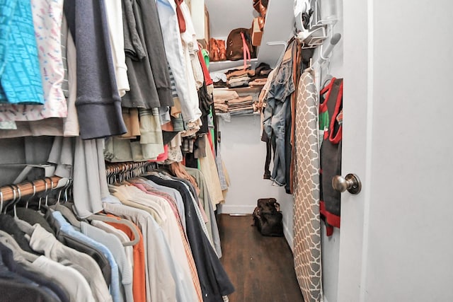 1038 Lawrence St, Houston, TX 77008 - spacious closet with wood finished floors