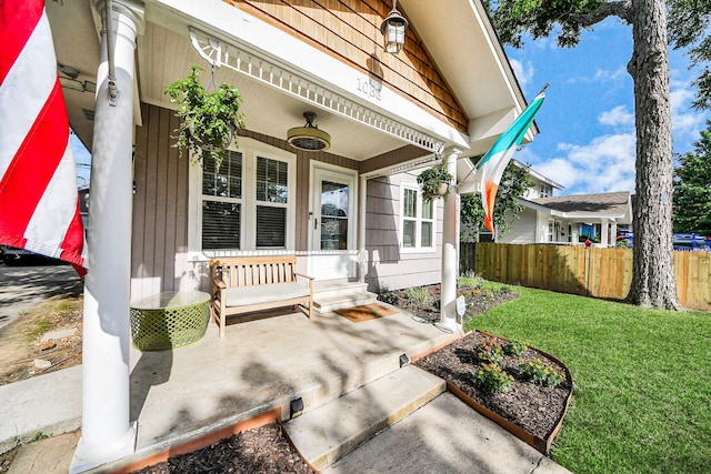 1038 Lawrence St, Houston, TX 77008 - view of exterior entry with covered porch